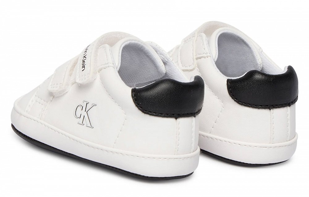 Calvin Klein Παπούτσια Αγκαλιάς V0B9-83273-1582 Λευκό