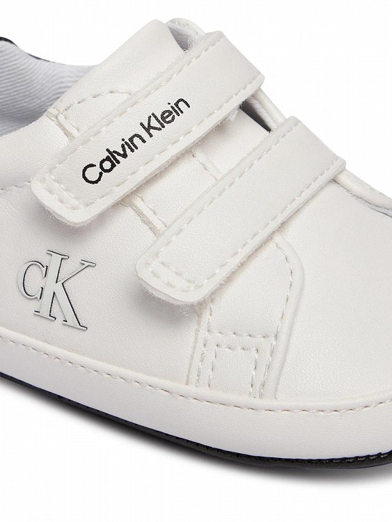 Calvin Klein Παπούτσια Αγκαλιάς V0B9-83273-1582 Λευκό