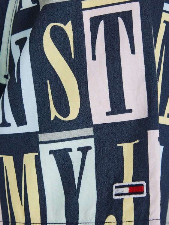 Tommy Hilfiger Tjm Clsc Tommy Aop Shirt AM0AM15930 DX2 Tommy Graphic Aop