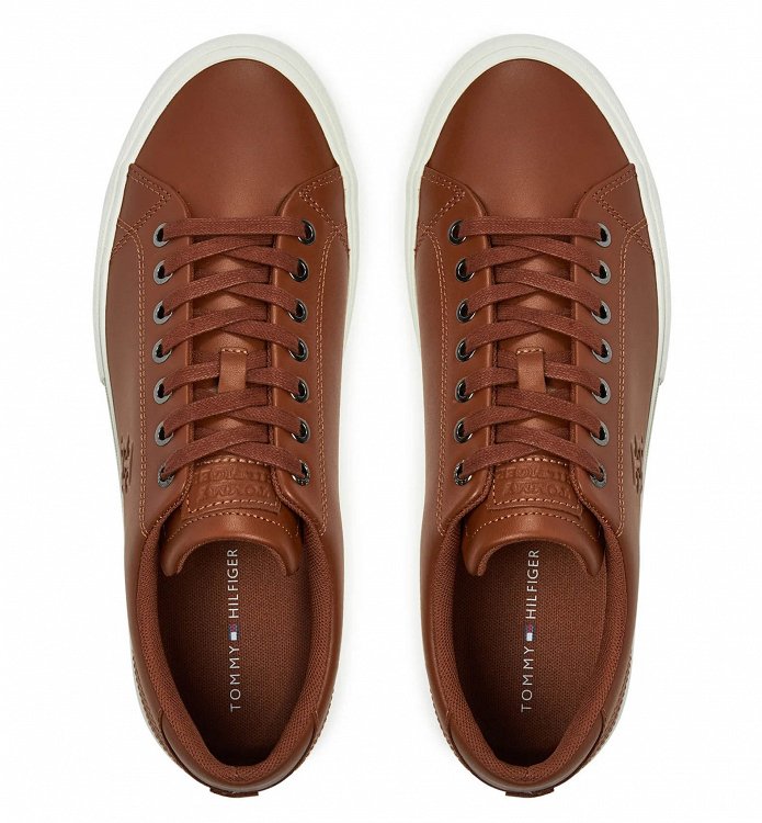 Tommy Hilfiger Th Hi Vulc Street Patch Leather Sneaker FM0FM05203 GVI Winter Cognac