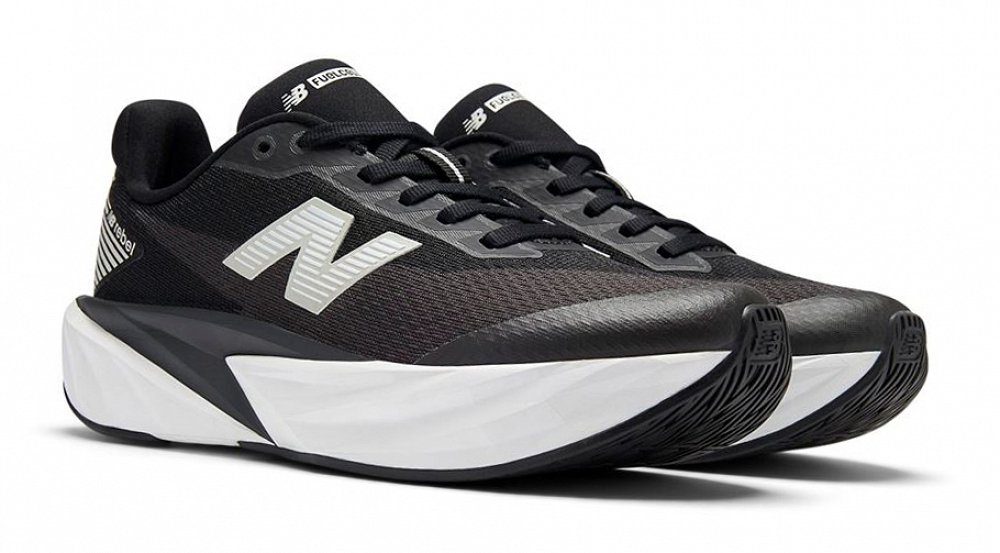 New Balance Παπούτσι Running FuelCell Rebel v5 GFCX5LF Μαύρο
