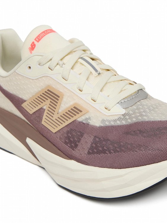 New Balance Γυναικείο Fuelcell Rebel v5 WFCXLJ5 Λευκό