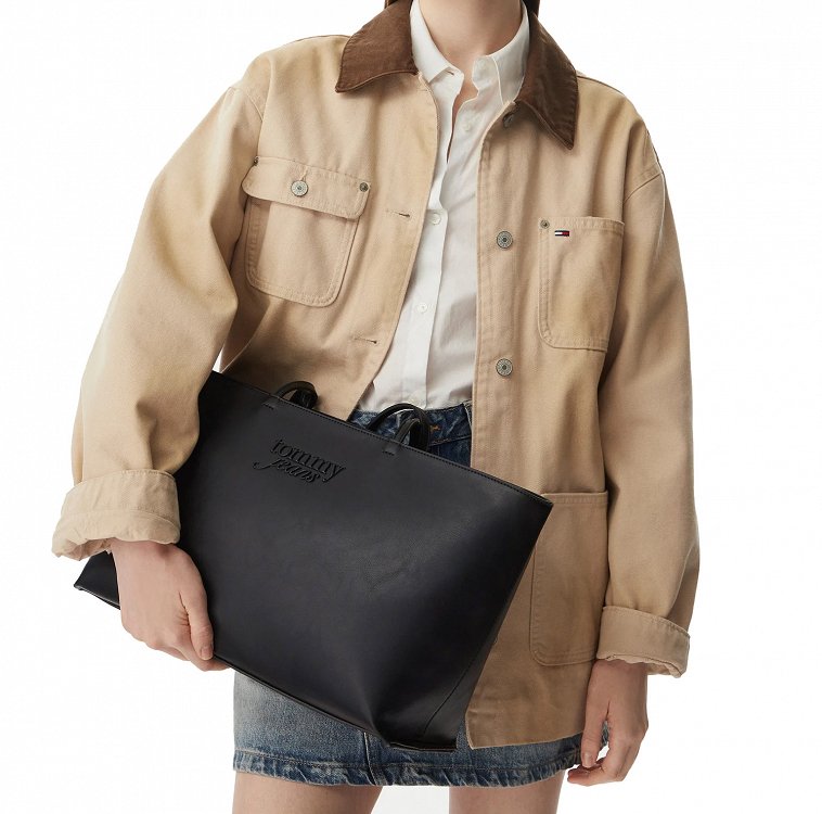 Tommy Hilfiger Jeans Τσάντα Tjw Must Tote AW0AW18772 BDS Μαύρο