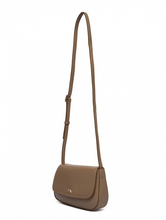 Calvin Klein Γυναικεία Τσάντα Ck Flap Camera Bag LV04F3421G