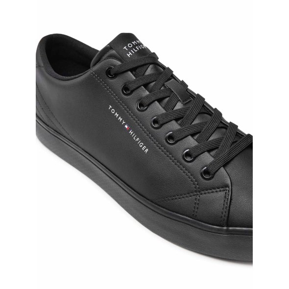 Tommy Hilfiger Ανδρικό Δερμάτινο Sneaker Th Hi Vulc Core Low Leather FM0FM05041 BDS Μαύρο