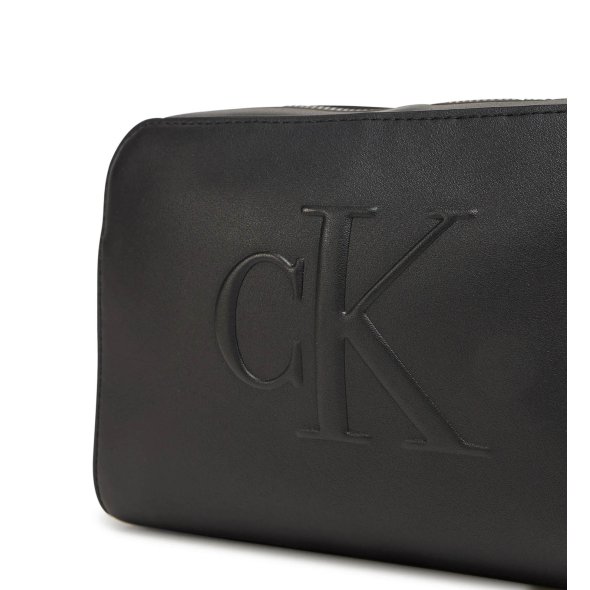 Calvin Klein Γυναικεία Τσάντα Sculpted Ew Camera Bag LV04K3036G UB1 Μαύρο