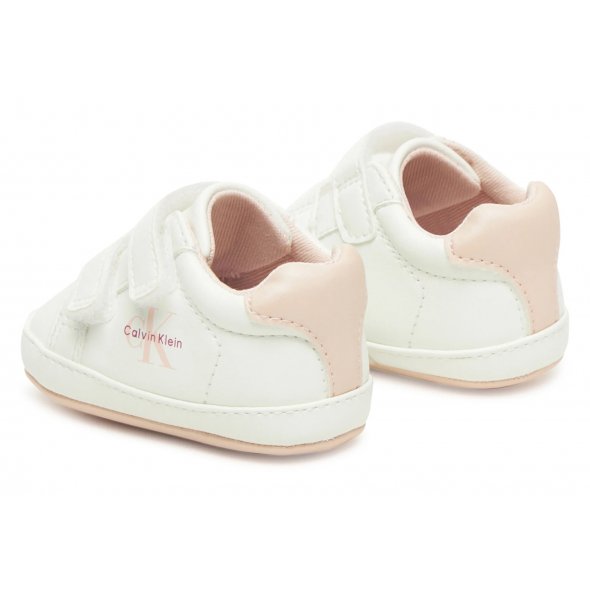 Calvin Klein Παπούτσια Αγκαλιάς V0A9-83080-1582 A704 Λευκό