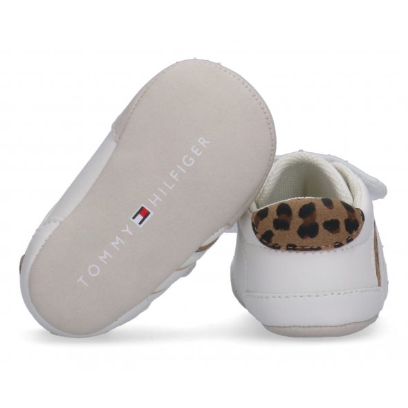 Tommy Hilfiger Παπούτσια Αγκαλιάς T0A9-33962-1755 A472 Off White