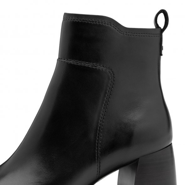 Tamaris Δερμάτινο Μποτάκι 1-25323-45 003 Black Leather