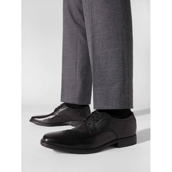 Clarks Tilden Plain 26110350 Black Leather