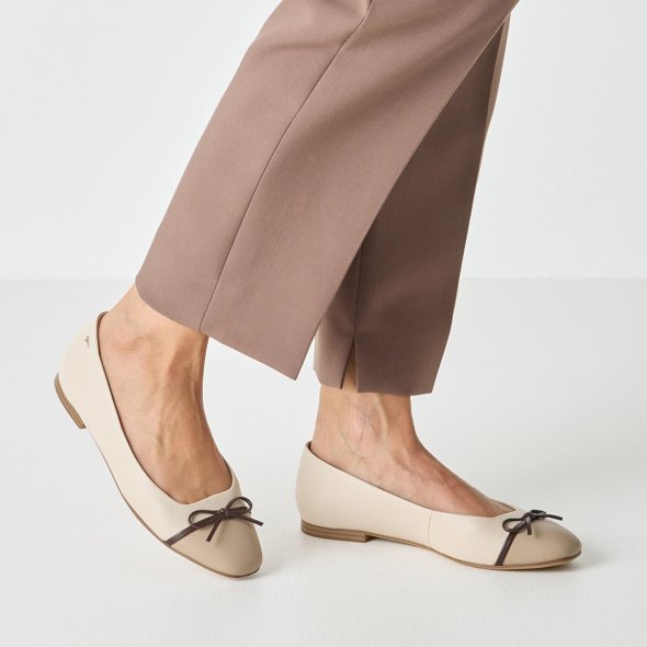 Tamaris Δερμάτινες Μπαλαρίνες 1-22137-46 430 Μπεζ