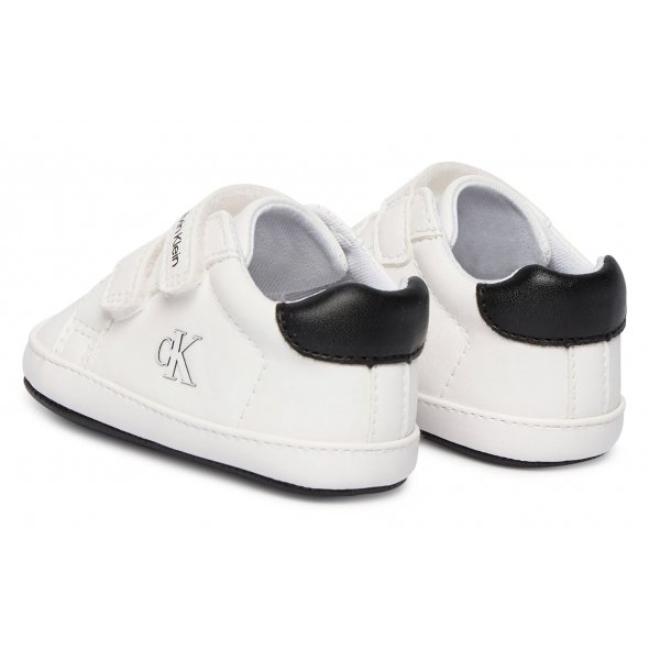 Calvin Klein Παπούτσια Αγκαλιάς V0B9-83273-1582 Λευκό
