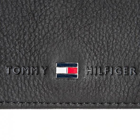 Tommy Hilfiger Johnson CC Flap And Coin Pocket AM0AM00660 002 Black